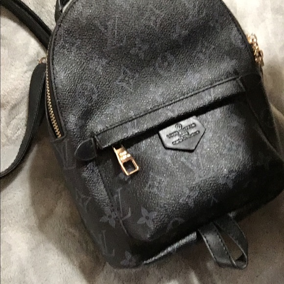 Black backpack. main image 4